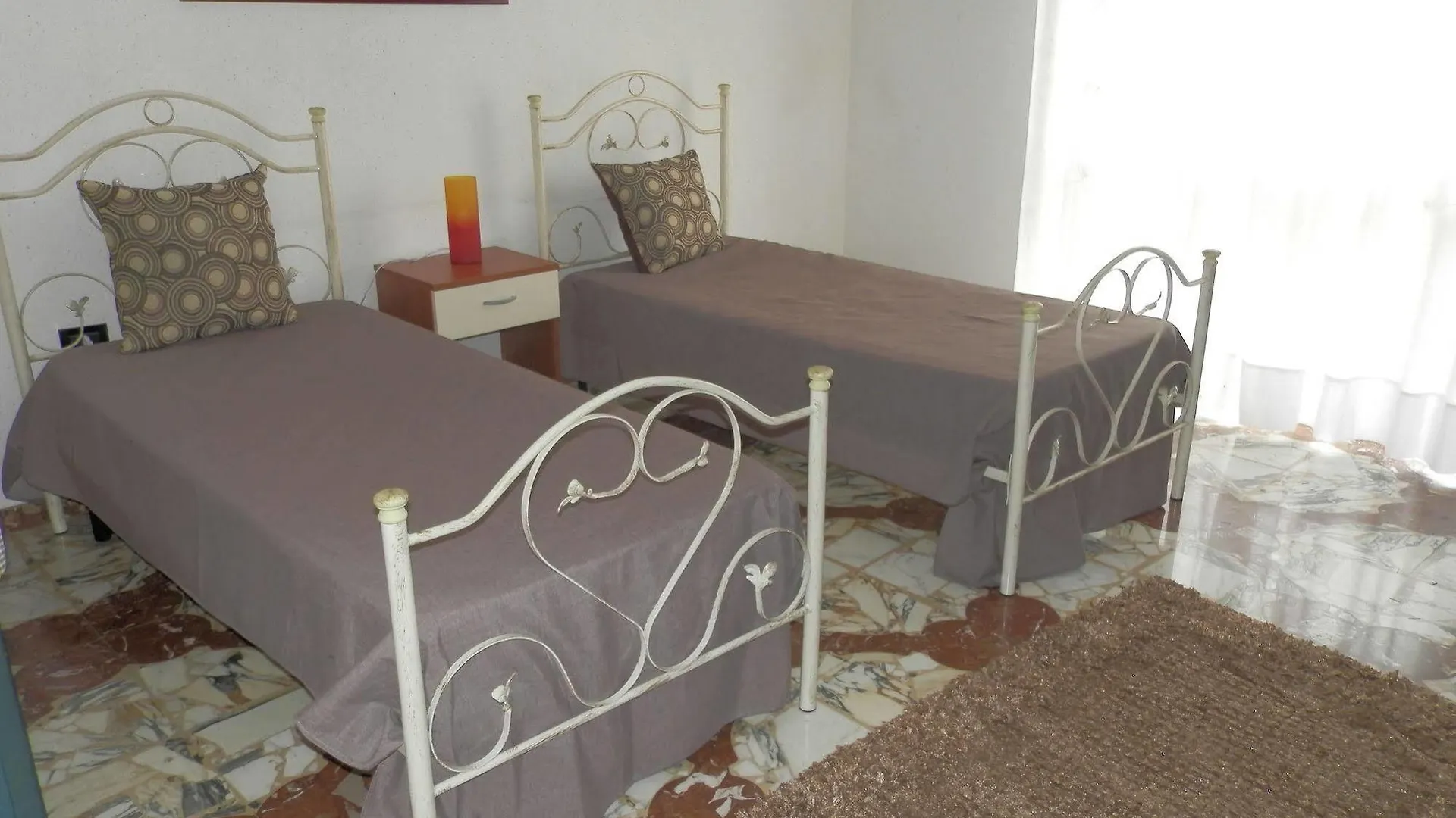 Bed & Breakfast Il Giardino Delle Calendule B&B Solarino Italien